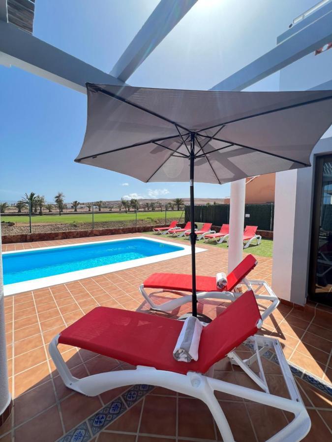 Villa Eva - New To The Market, Fully Refurbished Licensed Villa - Private Pool Caleta De Fuste Dış mekan fotoğraf