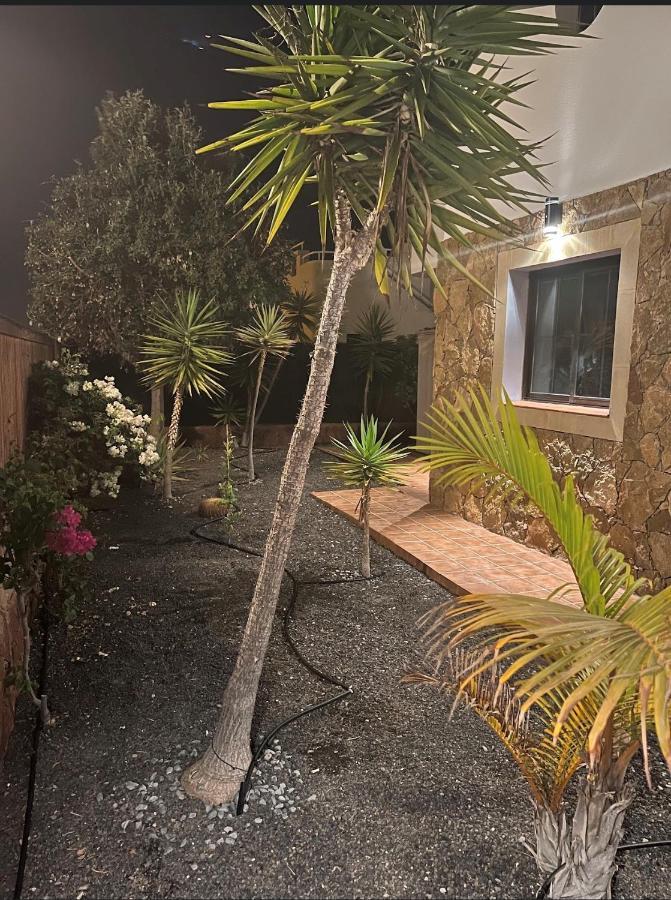 Villa Eva - New To The Market, Fully Refurbished Licensed Villa - Private Pool Caleta De Fuste Dış mekan fotoğraf