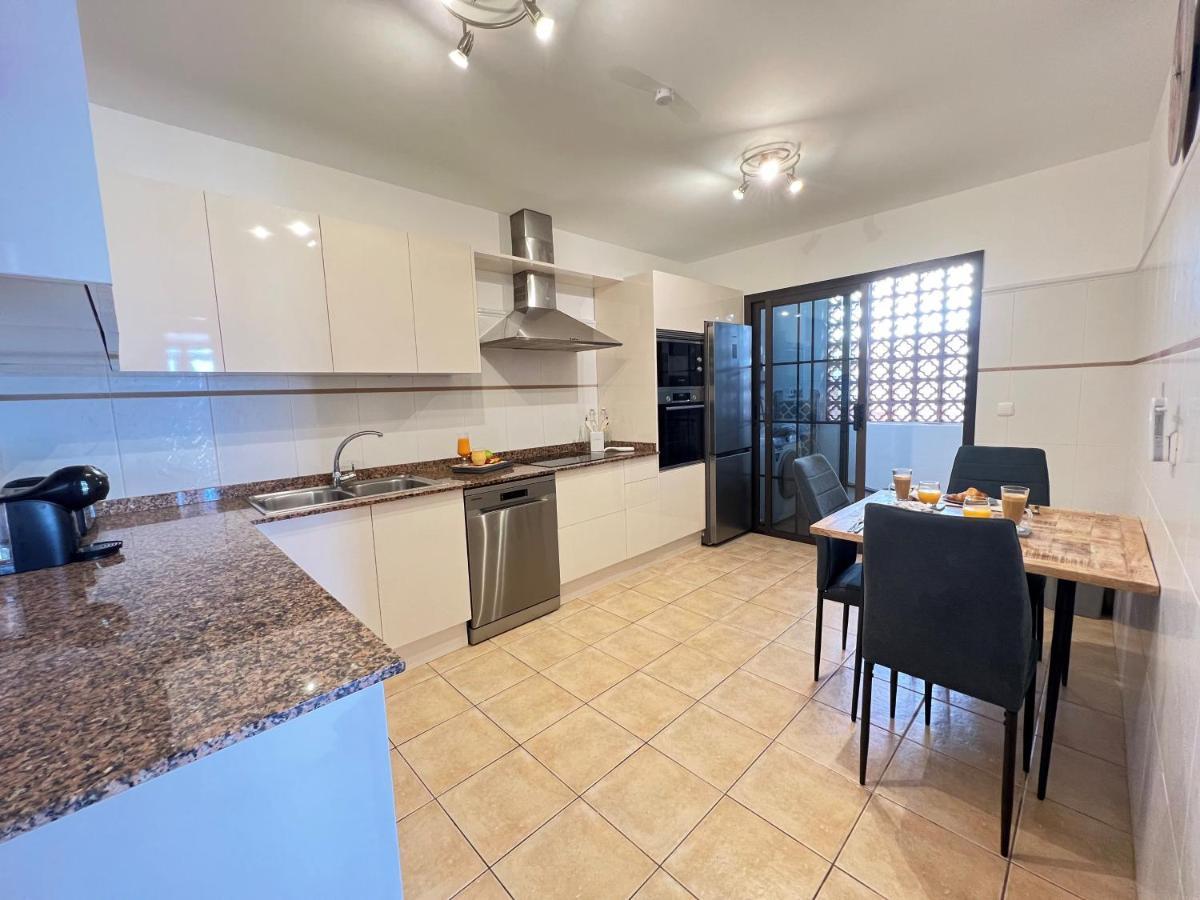 Villa Eva - New To The Market, Fully Refurbished Licensed Villa - Private Pool Caleta De Fuste Dış mekan fotoğraf