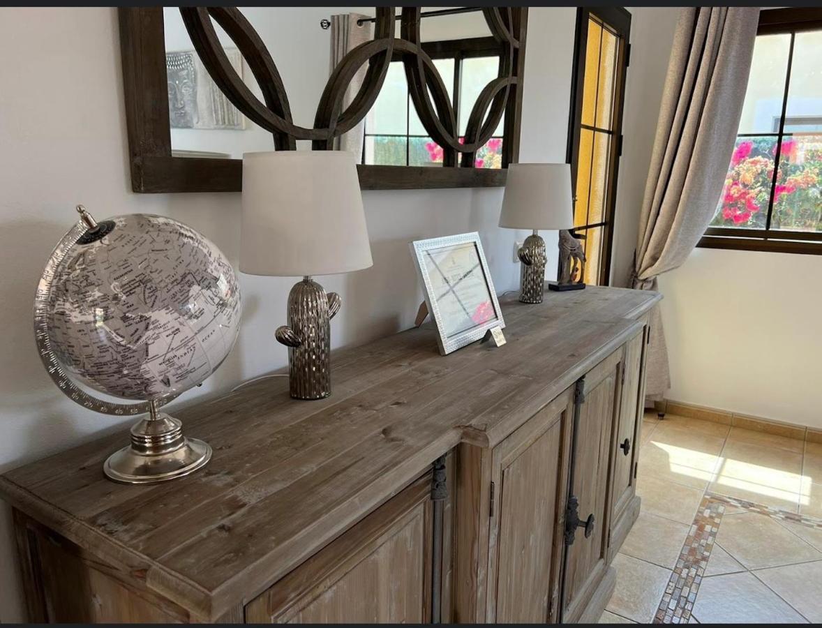 Villa Eva - New To The Market, Fully Refurbished Licensed Villa - Private Pool Caleta De Fuste Dış mekan fotoğraf