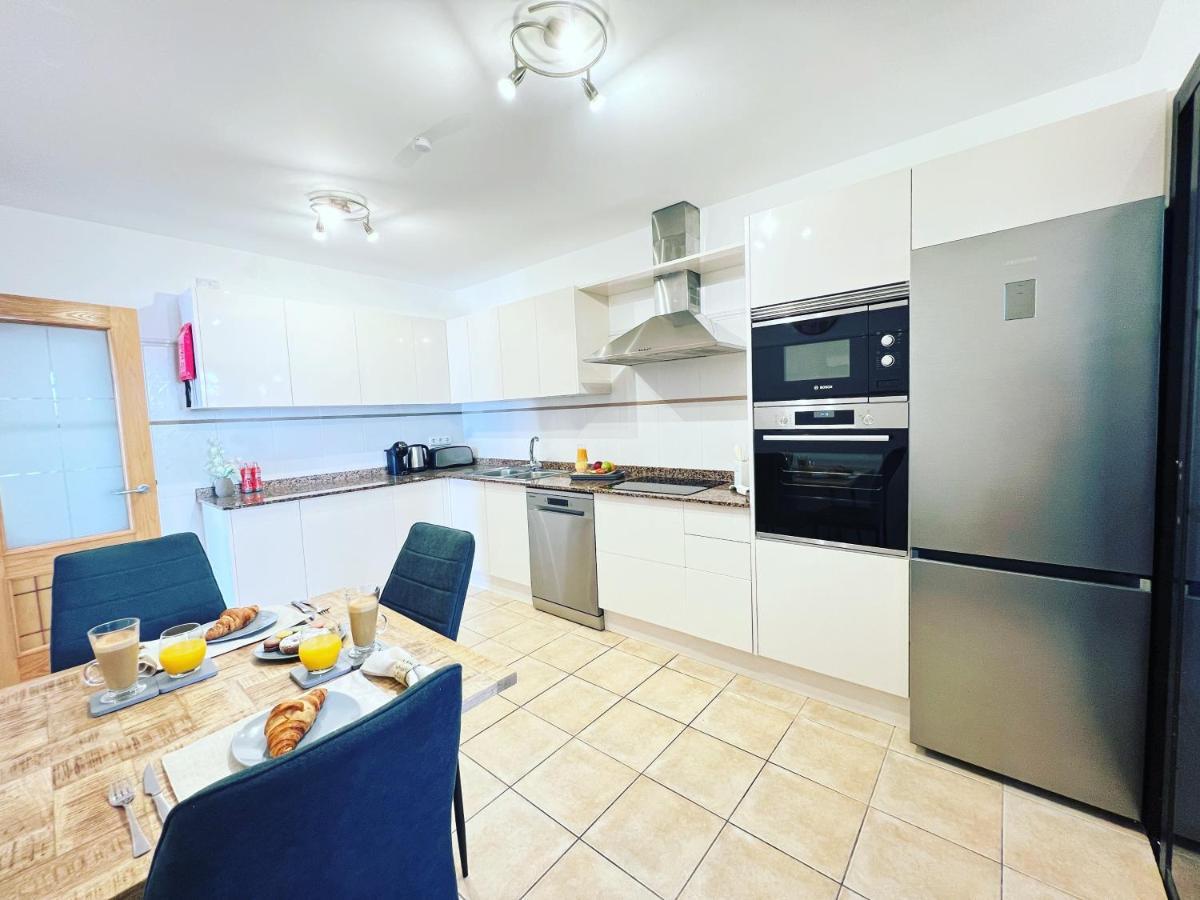 Villa Eva - New To The Market, Fully Refurbished Licensed Villa - Private Pool Caleta De Fuste Dış mekan fotoğraf