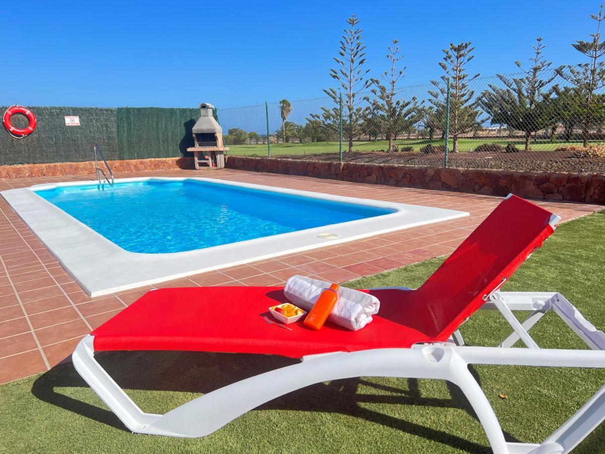 Villa Eva - New To The Market, Fully Refurbished Licensed Villa - Private Pool Caleta De Fuste Dış mekan fotoğraf