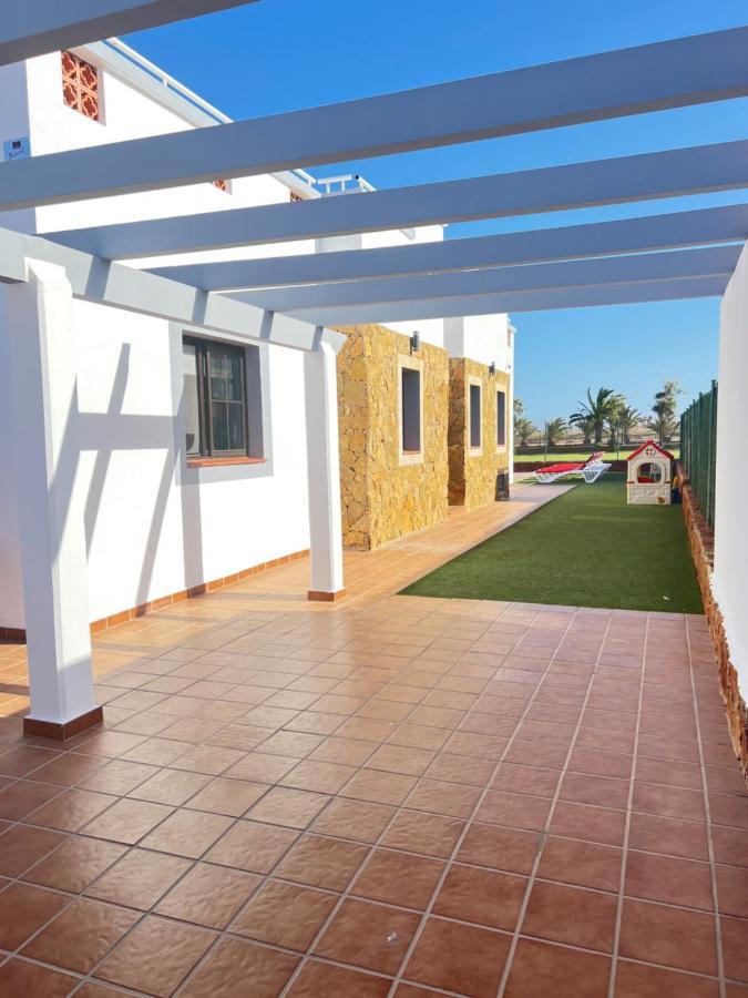 Villa Eva - New To The Market, Fully Refurbished Licensed Villa - Private Pool Caleta De Fuste Dış mekan fotoğraf